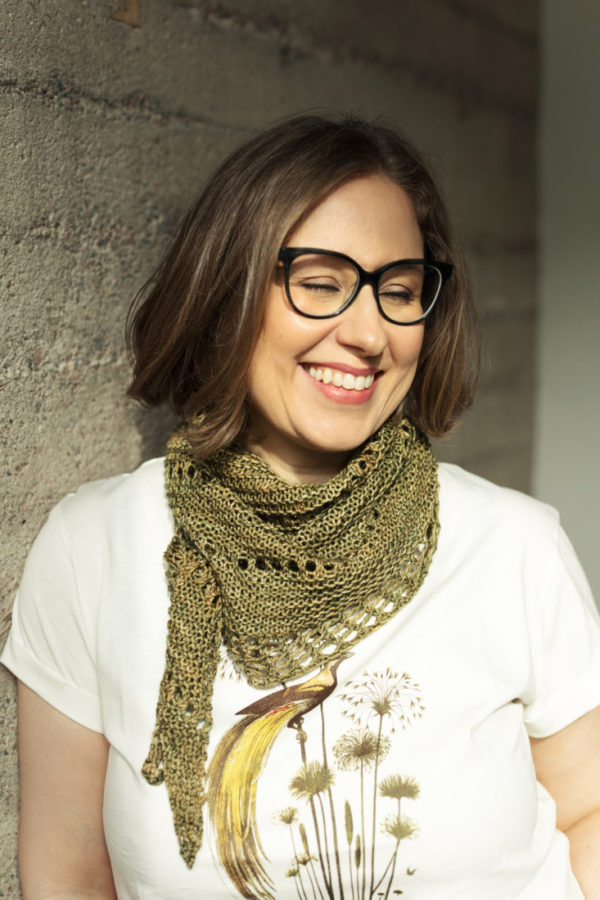 Orbit – Easy scarf knitting pattern for DK weight yarn