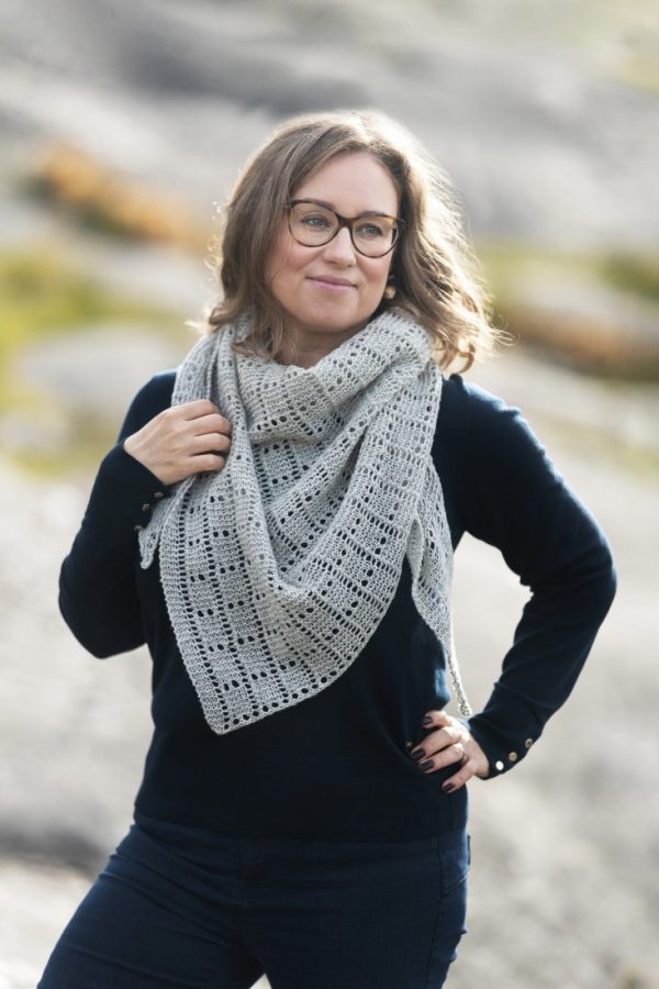 Comfort Zone – Easy lace shawl knitting pattern