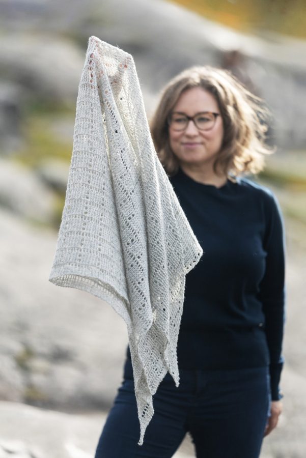 Comfort Zone – Easy lace shawl knitting pattern