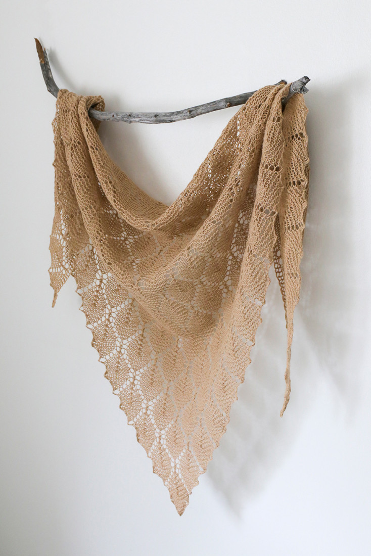5 bottom up triangle shawls to knit » Woolenberry