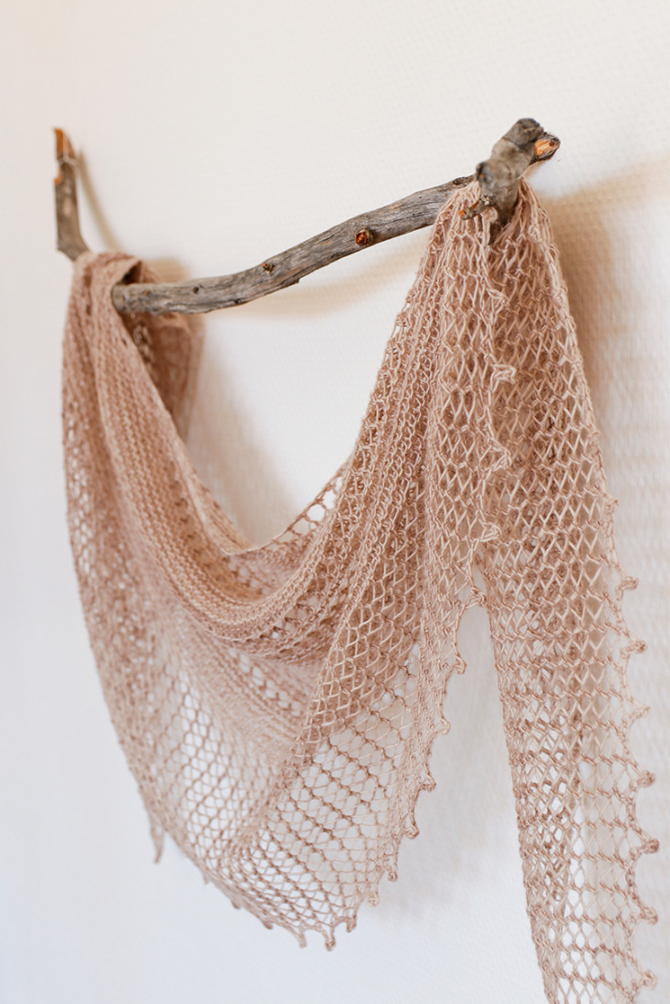 Gossamer shawl pattern from Woolenberry