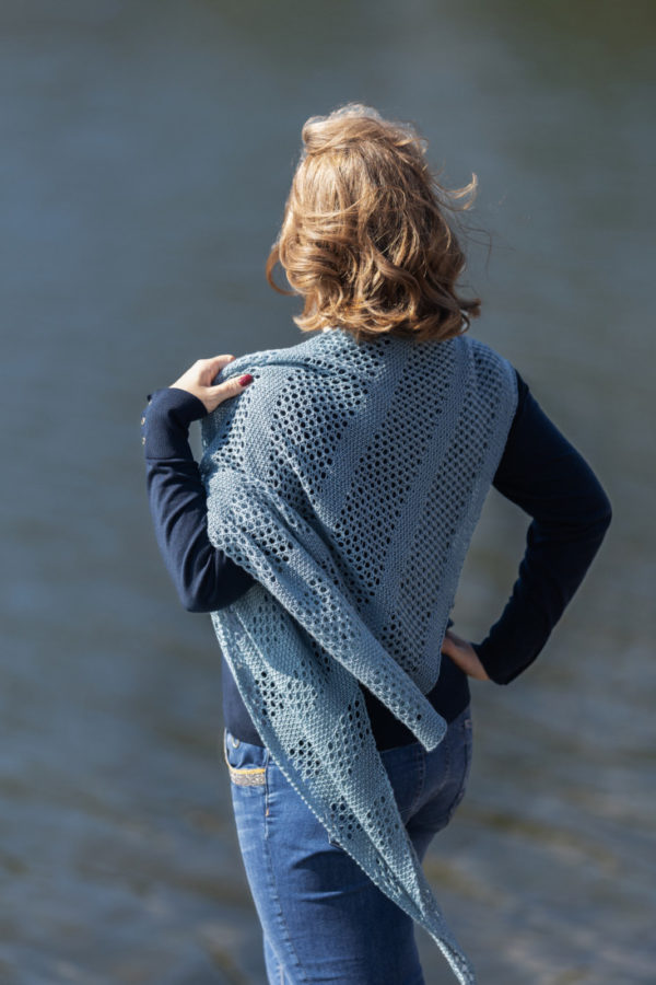 Untamed Waters – Triangle shawl knitting pattern with simple lace.