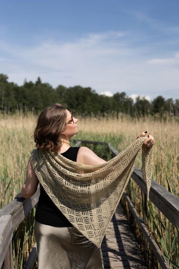 Windborne – Triangle shawl knitting pattern with beautiful lace